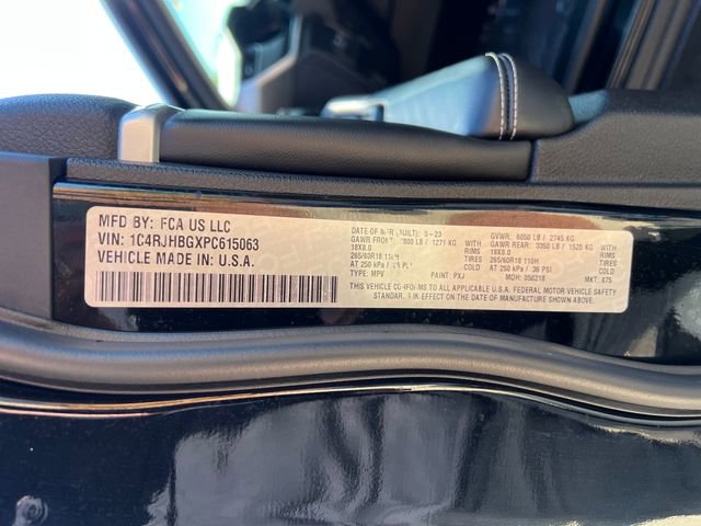 Used 2023 Jeep Grand Cherokee Limited AWD/4WD image 30