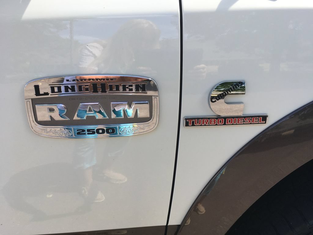 Used 2018 RAM 2500 Longhorn w/ Convenience Group AWD/4WD image 9