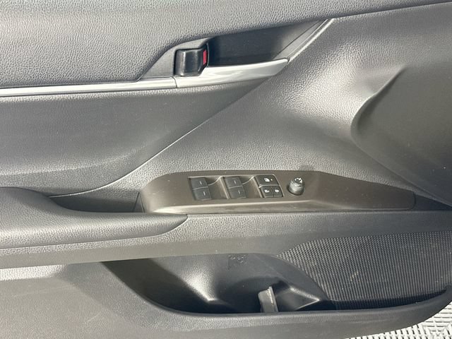 Used 2024 Toyota Camry SE FWD image 23