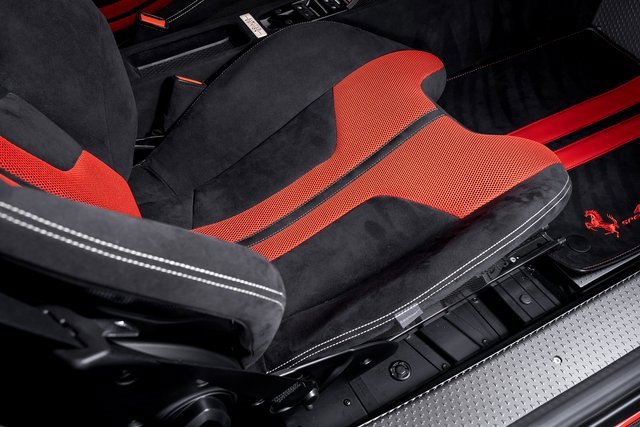 Certified 2015 Ferrari 458 Speciale A RWD image 64