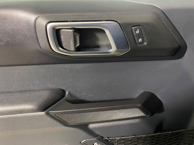 Used 2025 Ford Bronco Outer Banks image 13