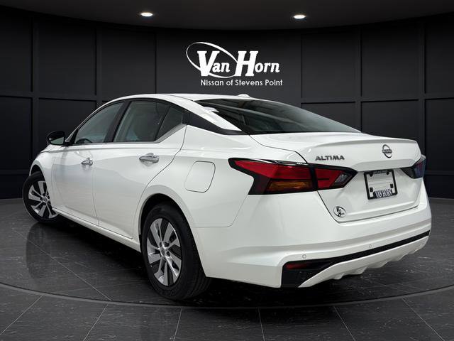 Used 2025 Nissan Altima 2.5 S FWD image 5