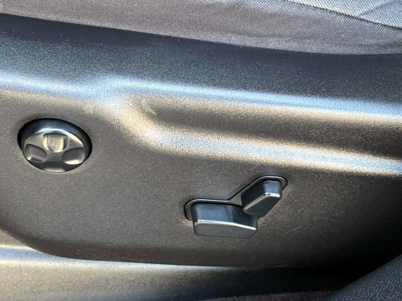 Used 2016 Jeep Grand Cherokee Laredo w/ Quick Order Package 23E image 17