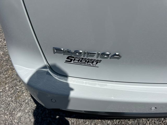 New 2026 Chrysler Pacifica Pinnacle image 45