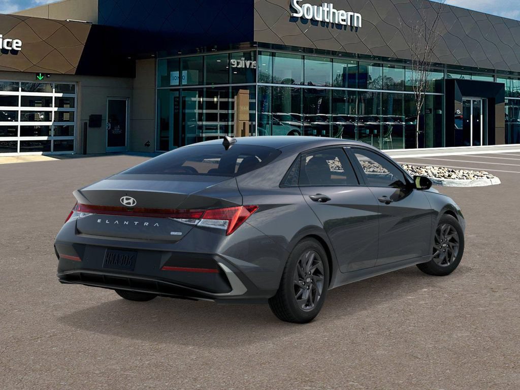 New 2026 Hyundai Elantra Hybrid FWD image 4