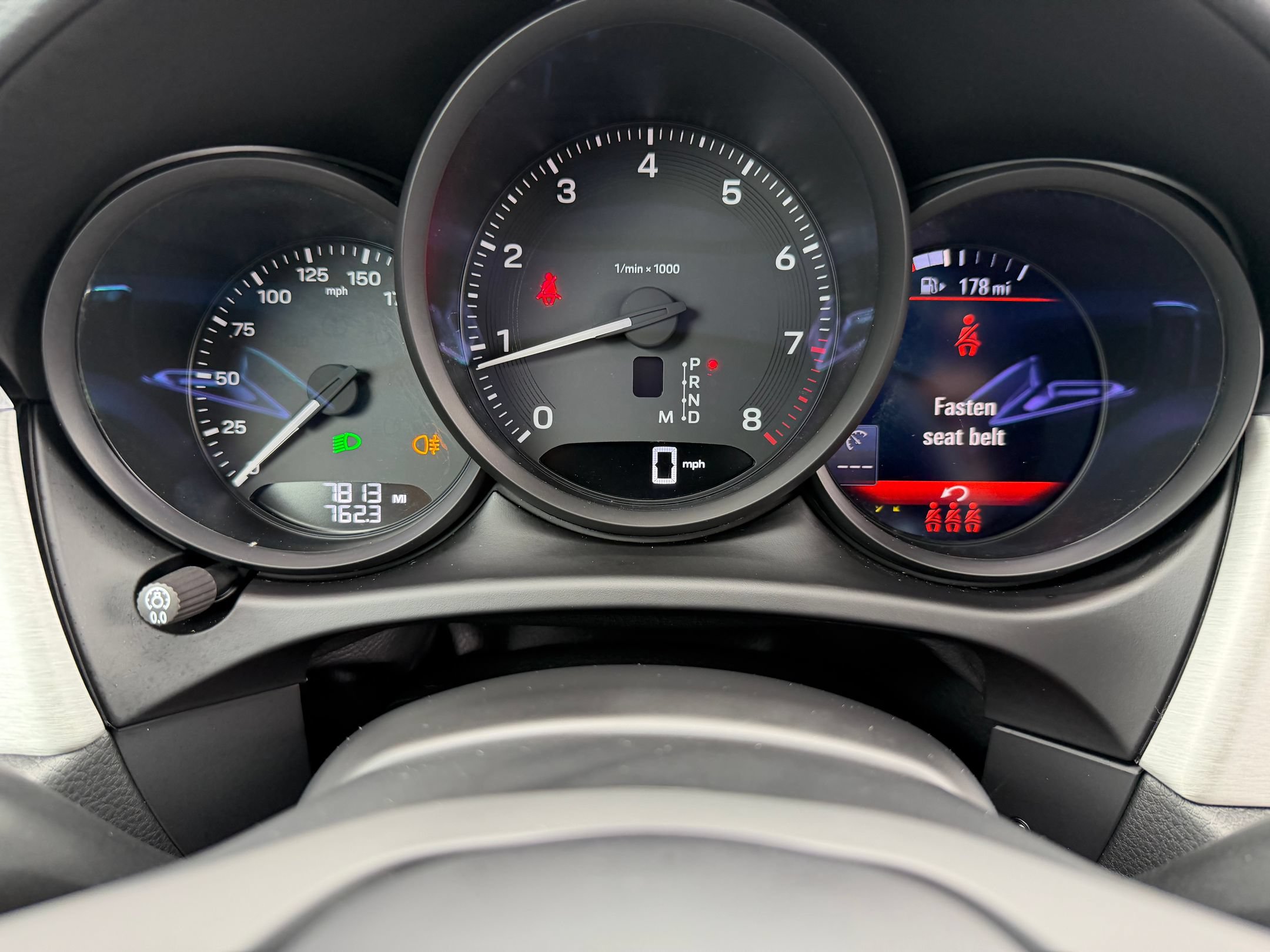Certified 2026 Porsche Macan AWD/4WD image 31