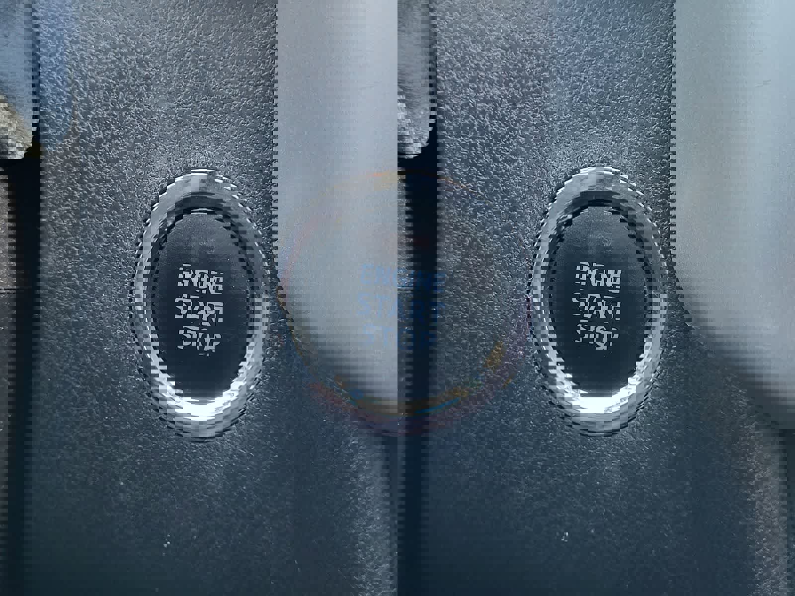 Used 2019 Toyota Highlander SE image 19