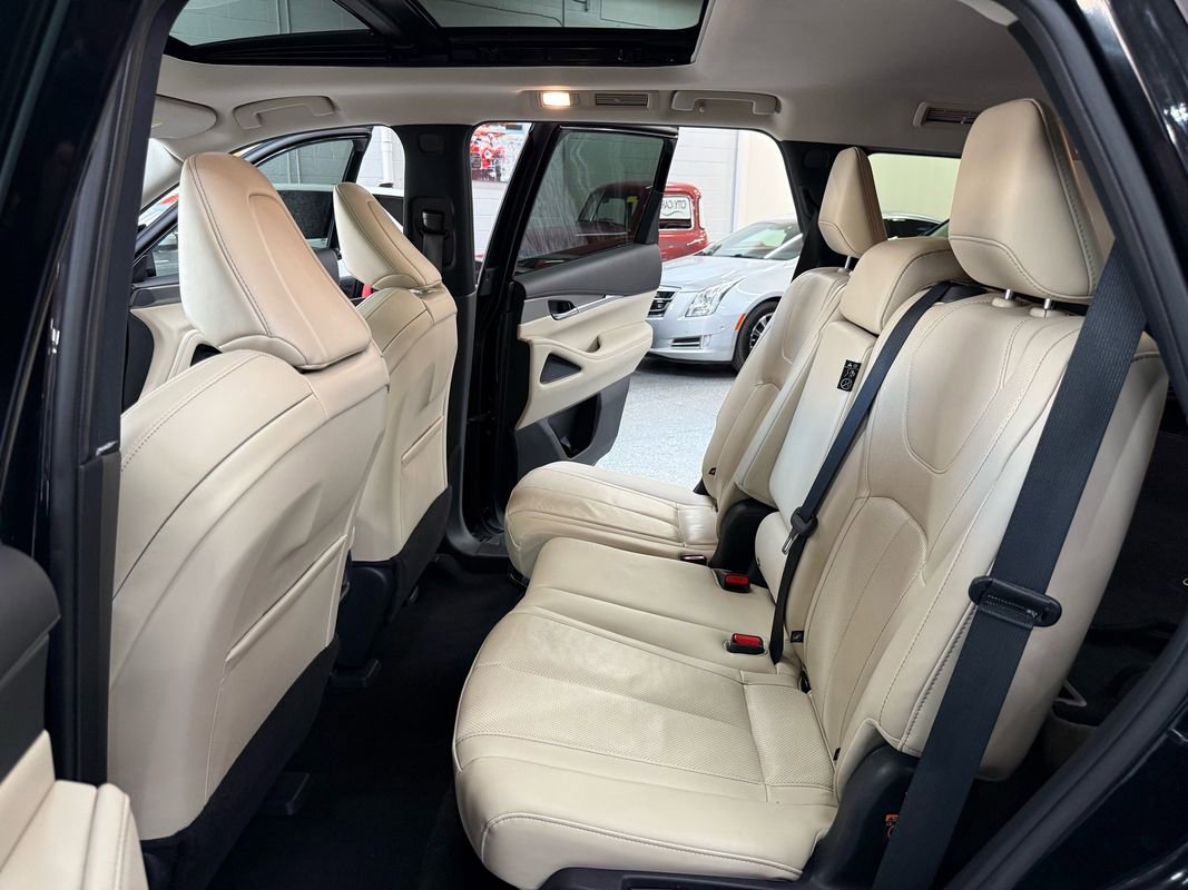 Used 2023 INFINITI QX60 Luxe AWD/4WD image 13