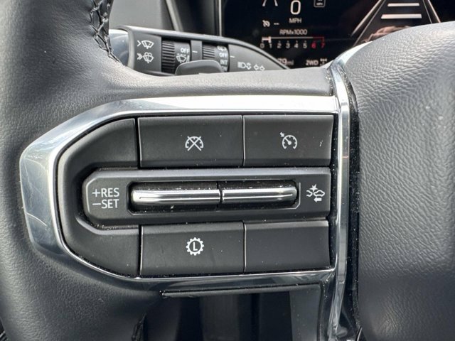 Used 2025 GMC Terrain Elevation image 25