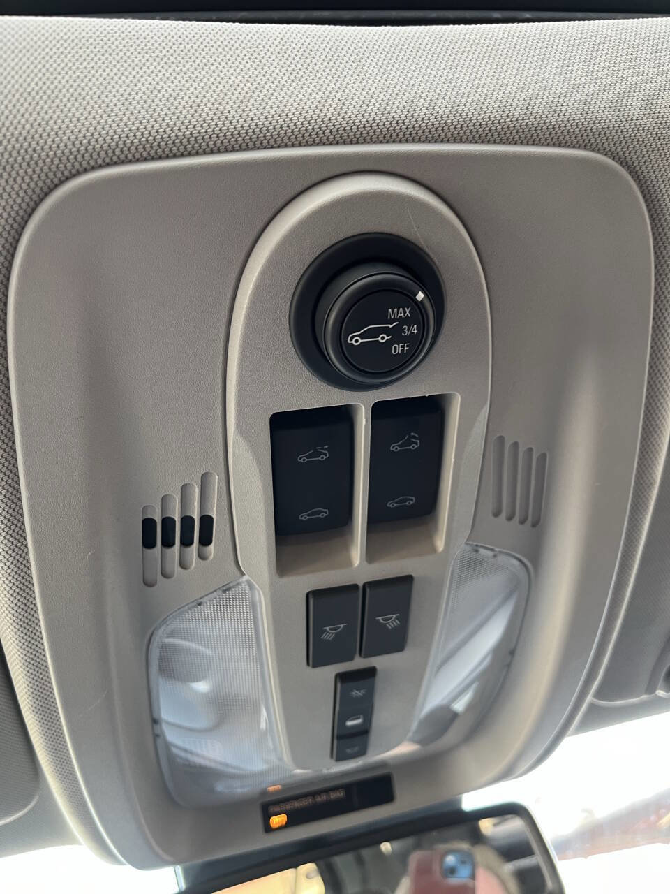 Used 2012 Chevrolet Equinox LTZ image 11