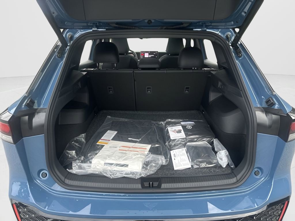 New 2026 Volkswagen Tiguan SE R-Line AWD/4WD image 24