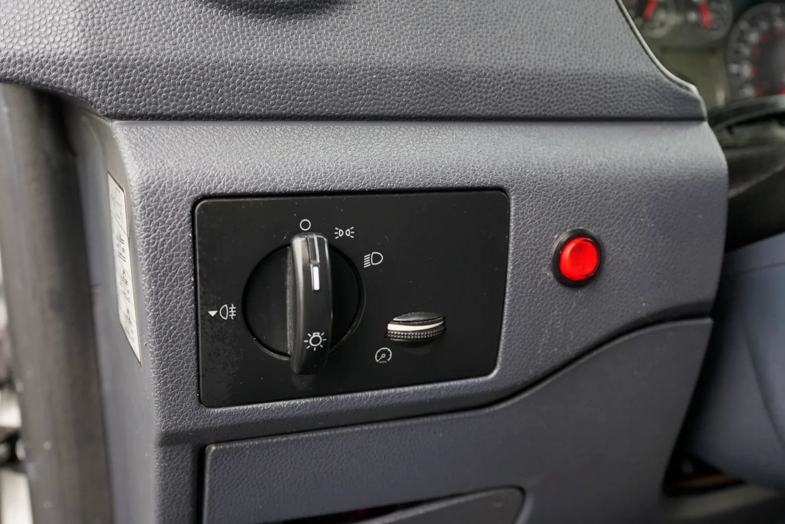 Used 2013 Ford Transit Connect XL FWD image 17