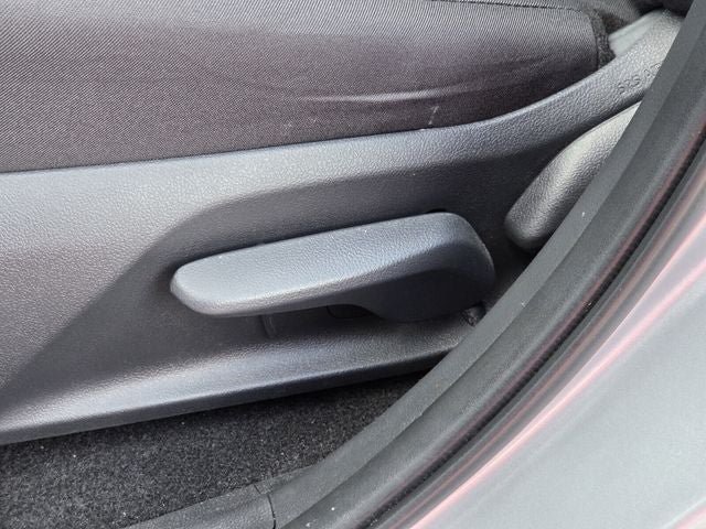 Used 2025 Toyota RAV4 LE FWD image 17