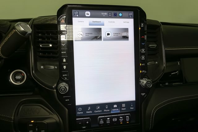 Used 2025 RAM 3500 Limited AWD/4WD image 23
