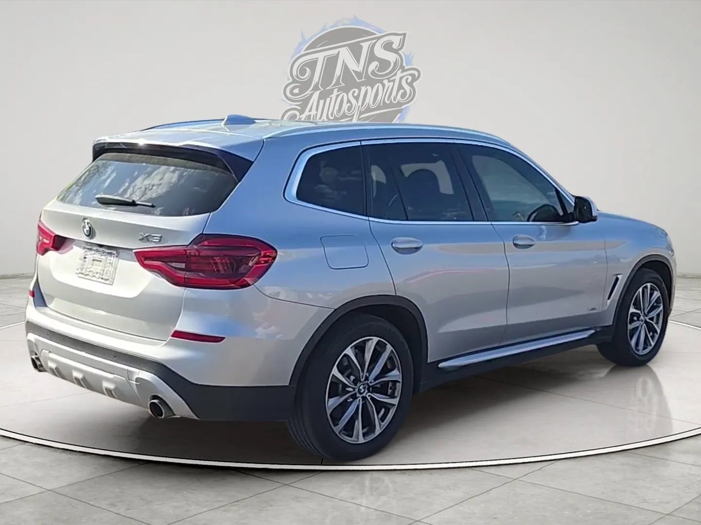 Used 2018 BMW X3 xDrive30i w/ Premium Package image 6