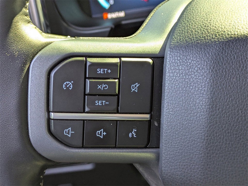 Used 2024 Ford F250 Lariat w/ Sport Appearance Package image 24