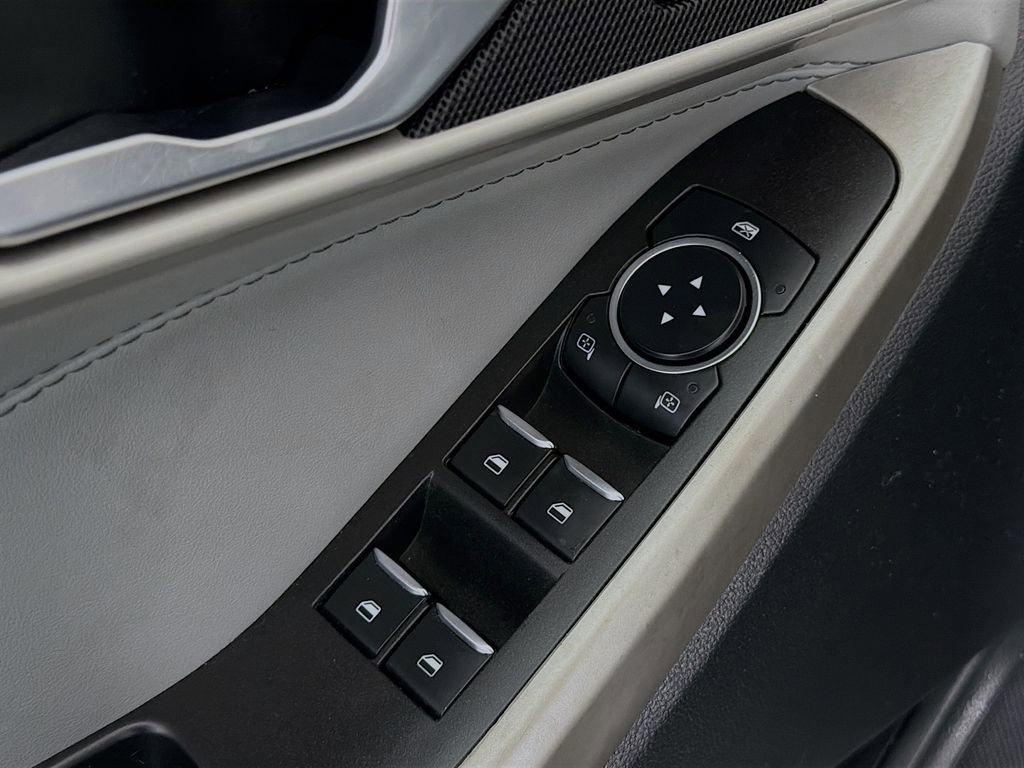 Used 2023 Ford Explorer XLT w/ Equipment Group 202A image 21