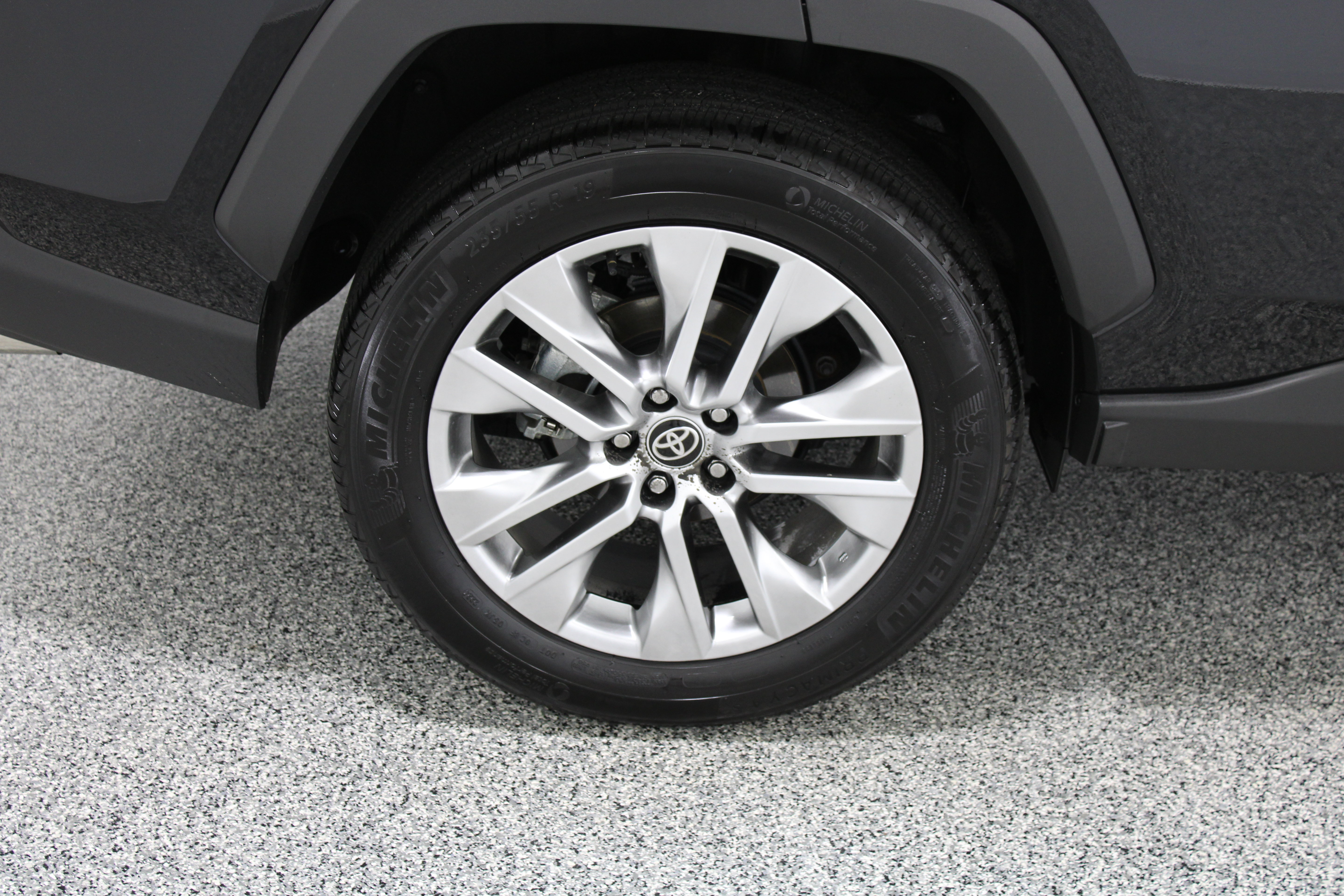 Used 2025 Toyota RAV4 Limited w/ Weather Package AWD/4WD image 6