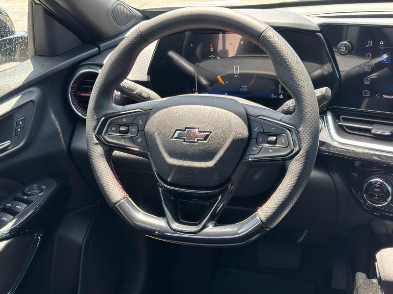 New 2026 Chevrolet Trax RS w/ Sunroof Package FWD image 7