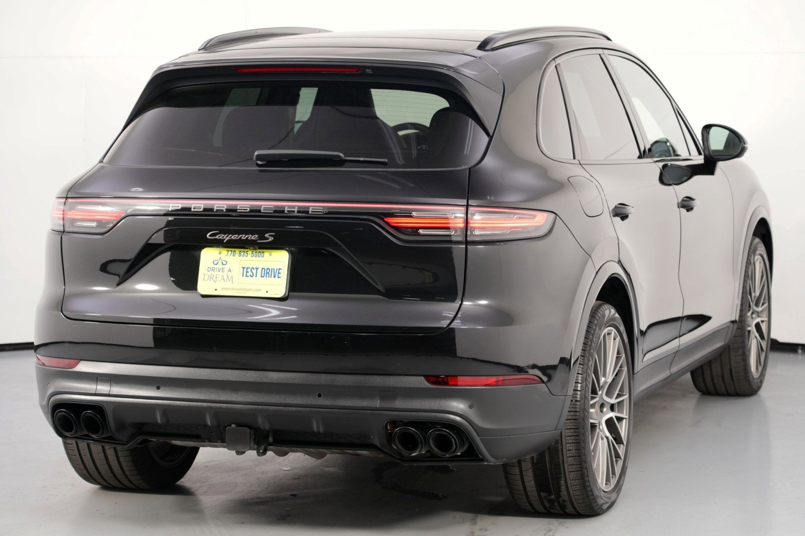 Used 2023 Porsche Cayenne S Platinum image 53