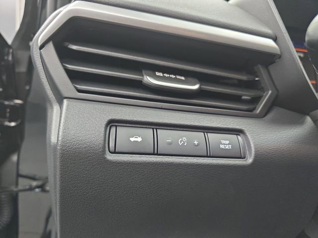 Used 2025 Nissan Altima 2.5 S image 38