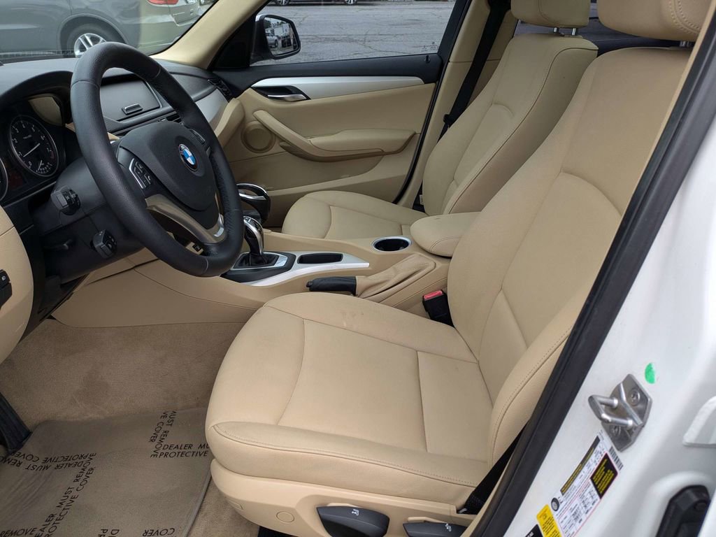 Used 2015 BMW X1 sDrive28i RWD image 18