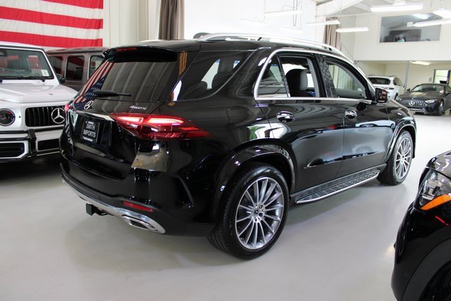 Used 2024 Mercedes-Benz GLE 350 4MATIC w/ AMG Line Exterior image 43
