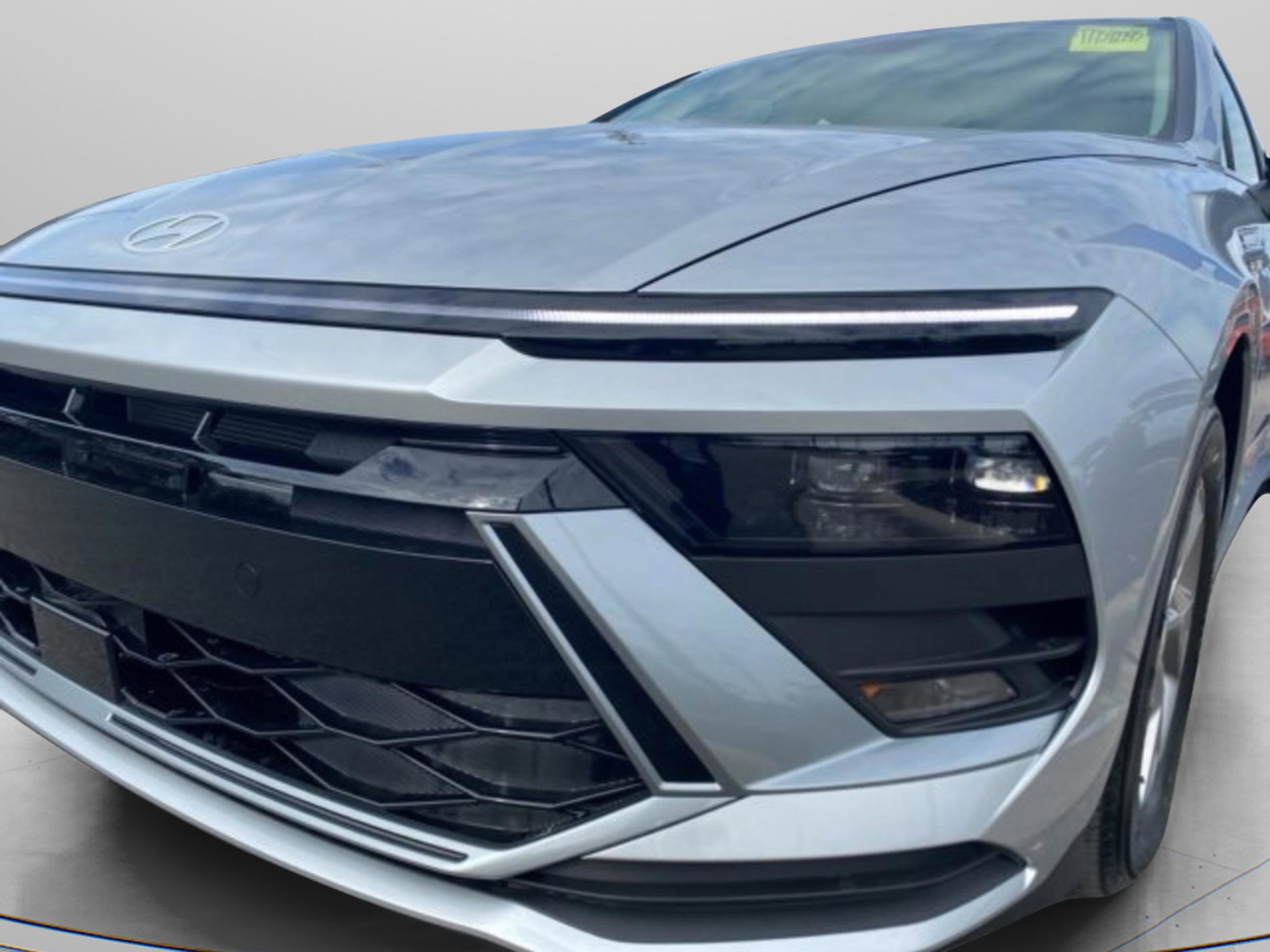 New 2026 Hyundai Sonata SE FWD image 6