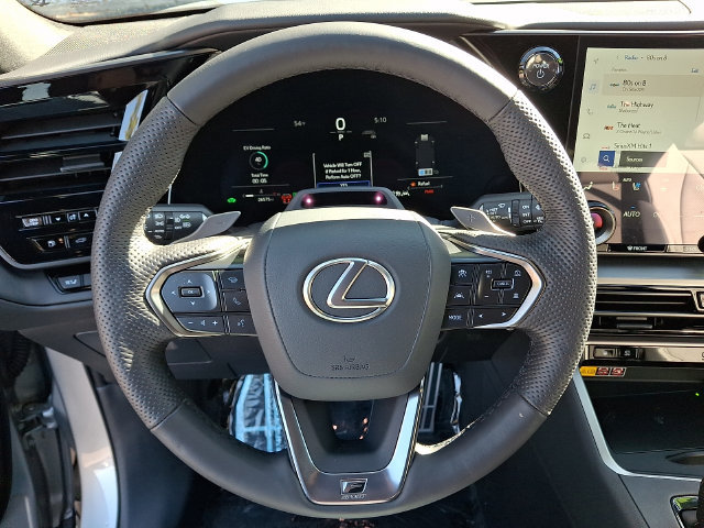 Used 2025 Lexus TX 500h AWD w/ Technology Package image 20