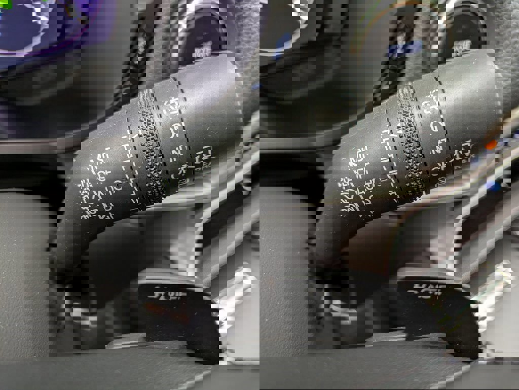 Certified 2024 MAZDA CX-90 Plug-In Hybrid w/ Premium Pkg image 17