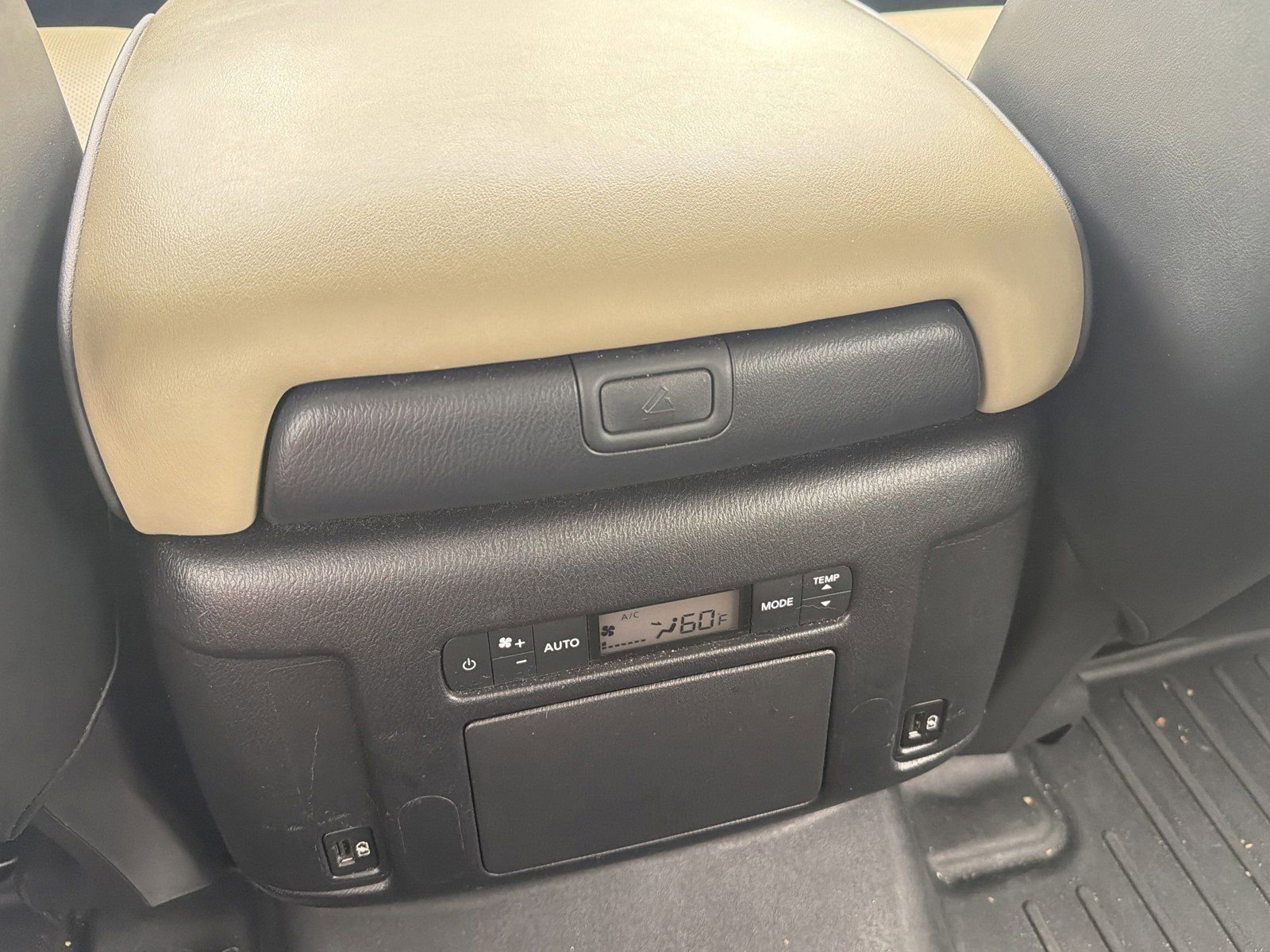 Used 2022 INFINITI QX80 Premium Select w/ Cargo Package AWD/4WD image 17