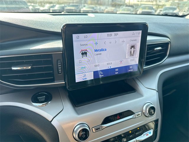 Certified 2022 Ford Explorer XLT w/ Equipment Group 202A image 16