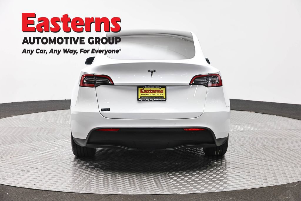 Used 2022 Tesla Model Y Long Range AWD/4WD image 6