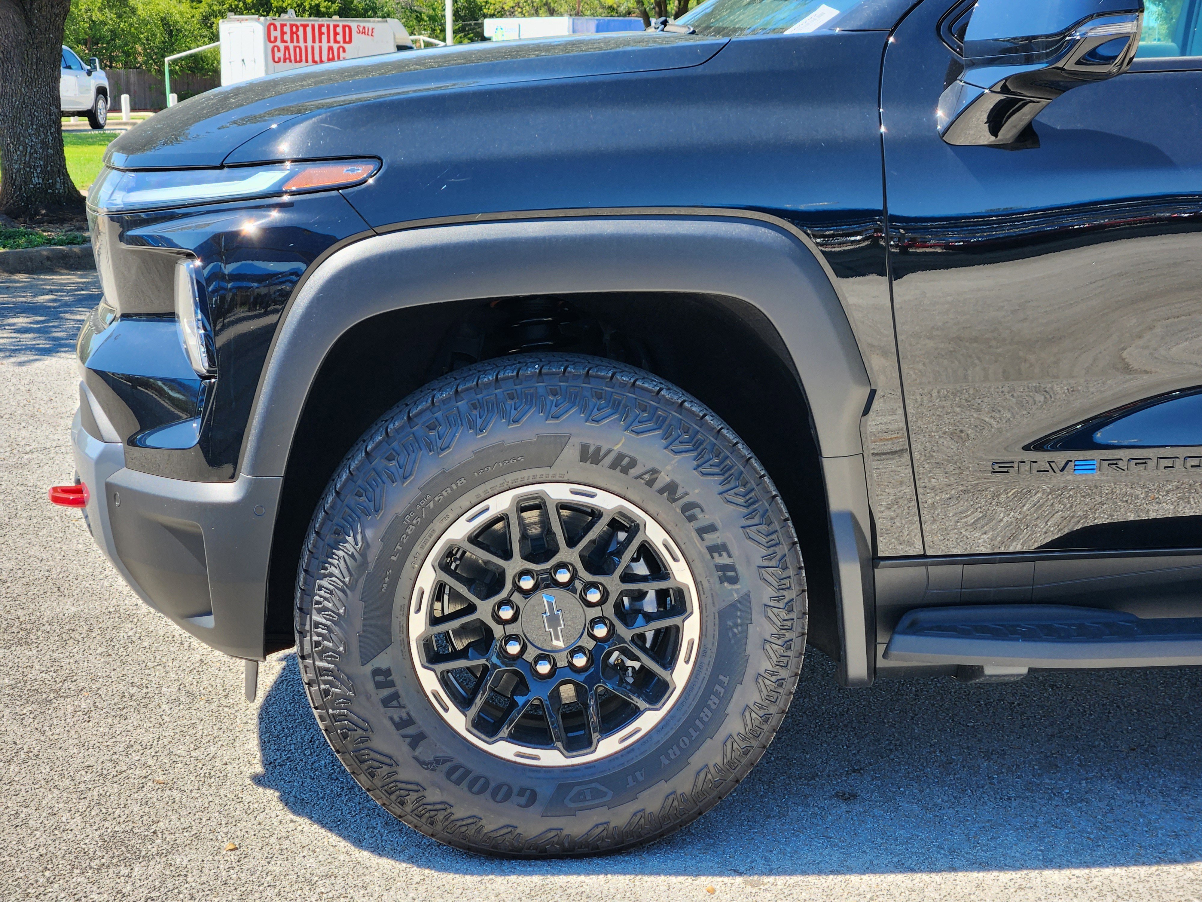 New 2026 Chevrolet Silverado EV Trail Boss w/ Premium Package image 5