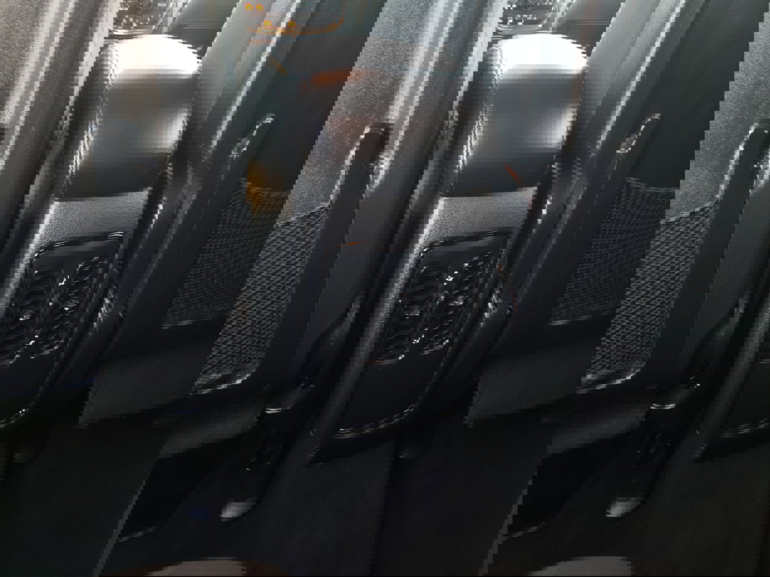 Used 2020 Dodge Durango GT image 17