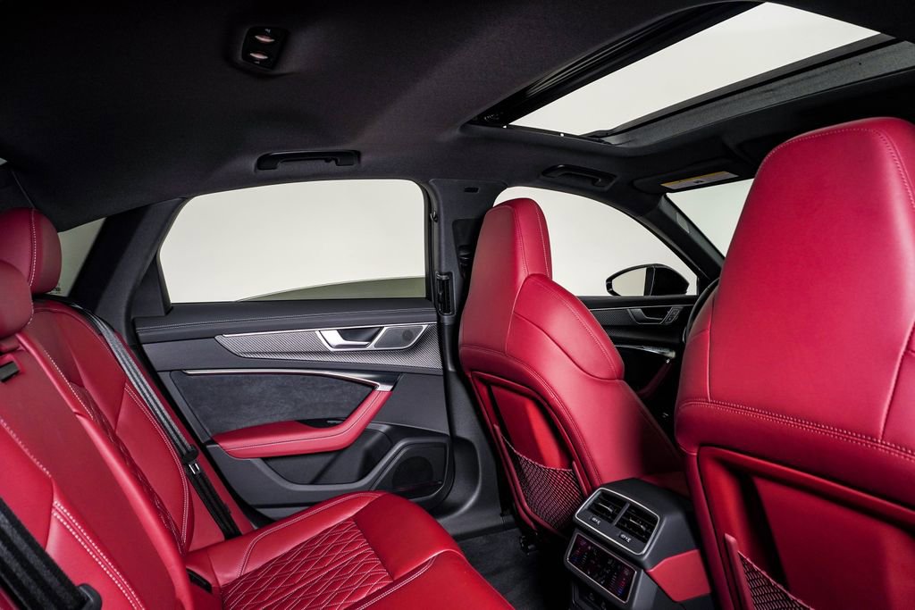 Used 2024 Audi S6 Premium Plus w/ Premium Plus Package image 17