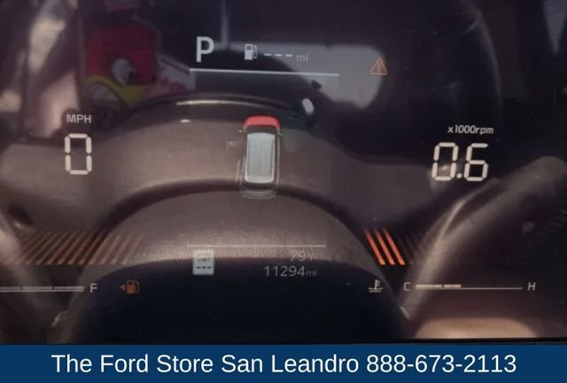 Used 2025 Kia Carnival FWD image 18