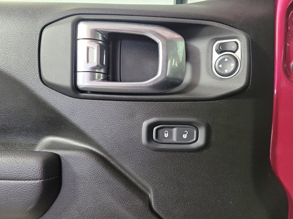 Used 2024 Jeep Gladiator Sport AWD/4WD image 15
