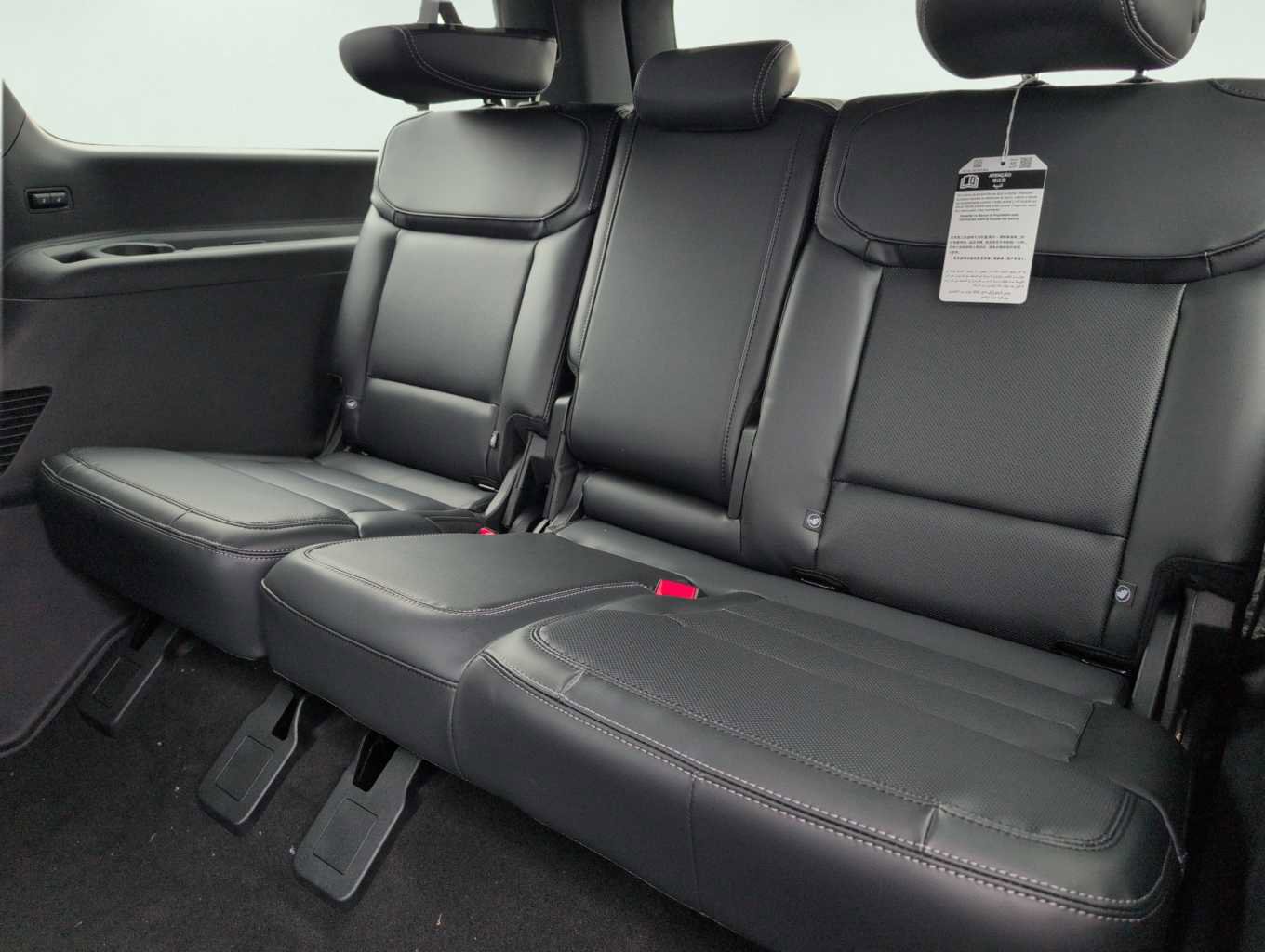 New 2025 Ford Expedition Max Platinum w/ Stealth Performance Package image 10