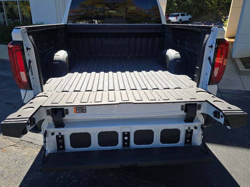 New 2026 GMC Sierra 1500 Denali w/ Technology Package image 8