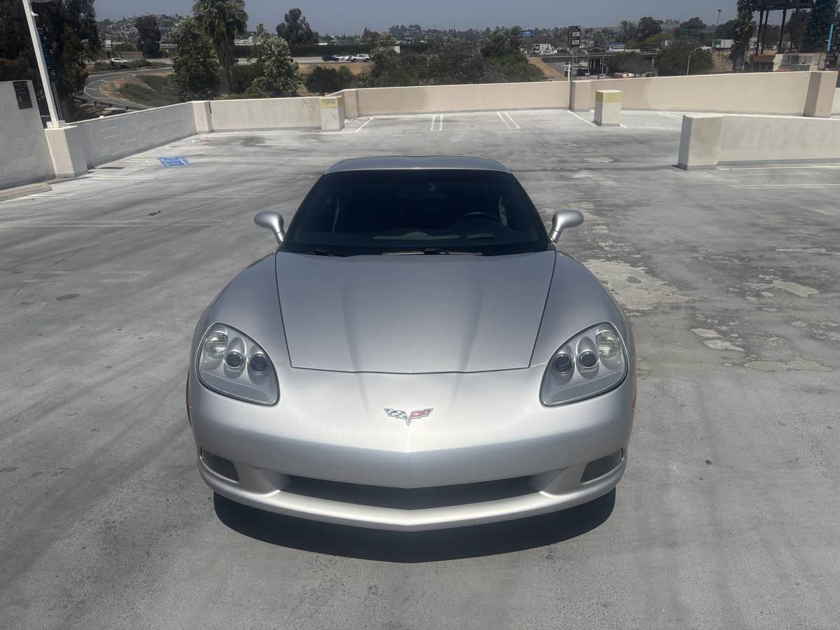 Used 2008 Chevrolet Corvette Coupe w/ Preferred Equipment Group RWD image 7