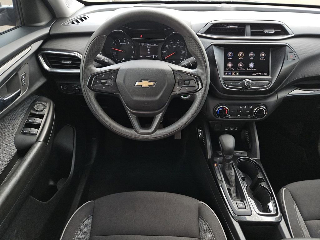 Used 2023 Chevrolet TrailBlazer LT image 4