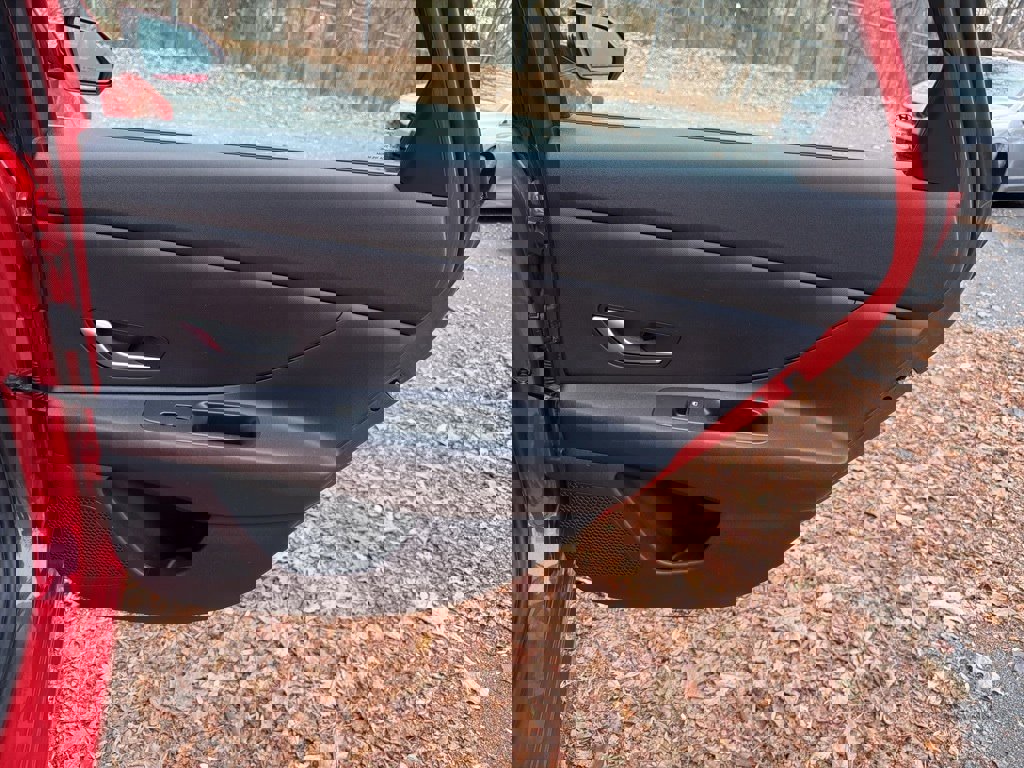 Certified 2022 Hyundai Elantra SEL image 12