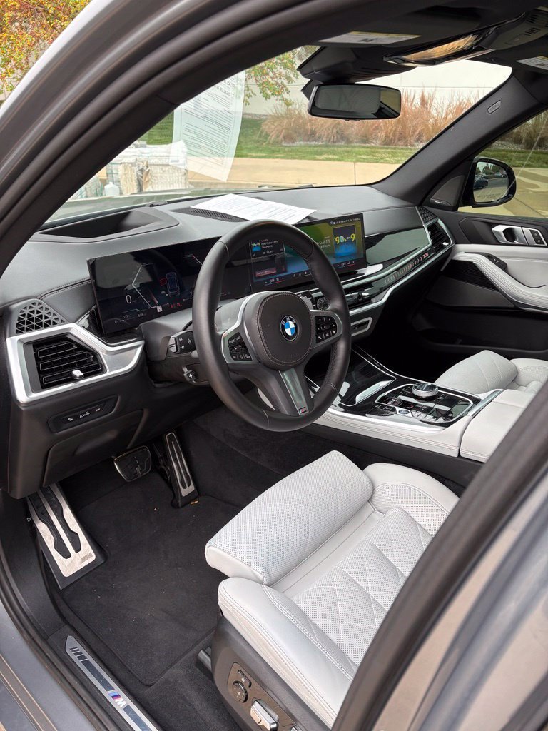 Used 2024 BMW X5 xDrive40i w/ Executive Package AWD/4WD image 9