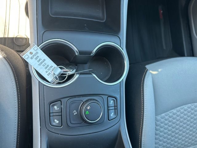 Used 2019 GMC Terrain SLE w/ Driver Convenience Package FWD image 18