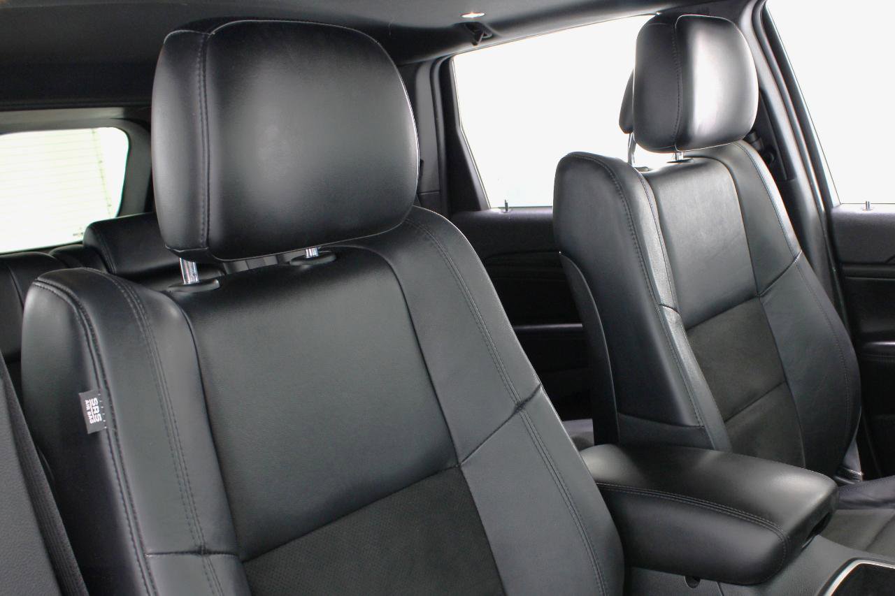 Used 2019 Jeep Grand Cherokee Altitude AWD/4WD image 49