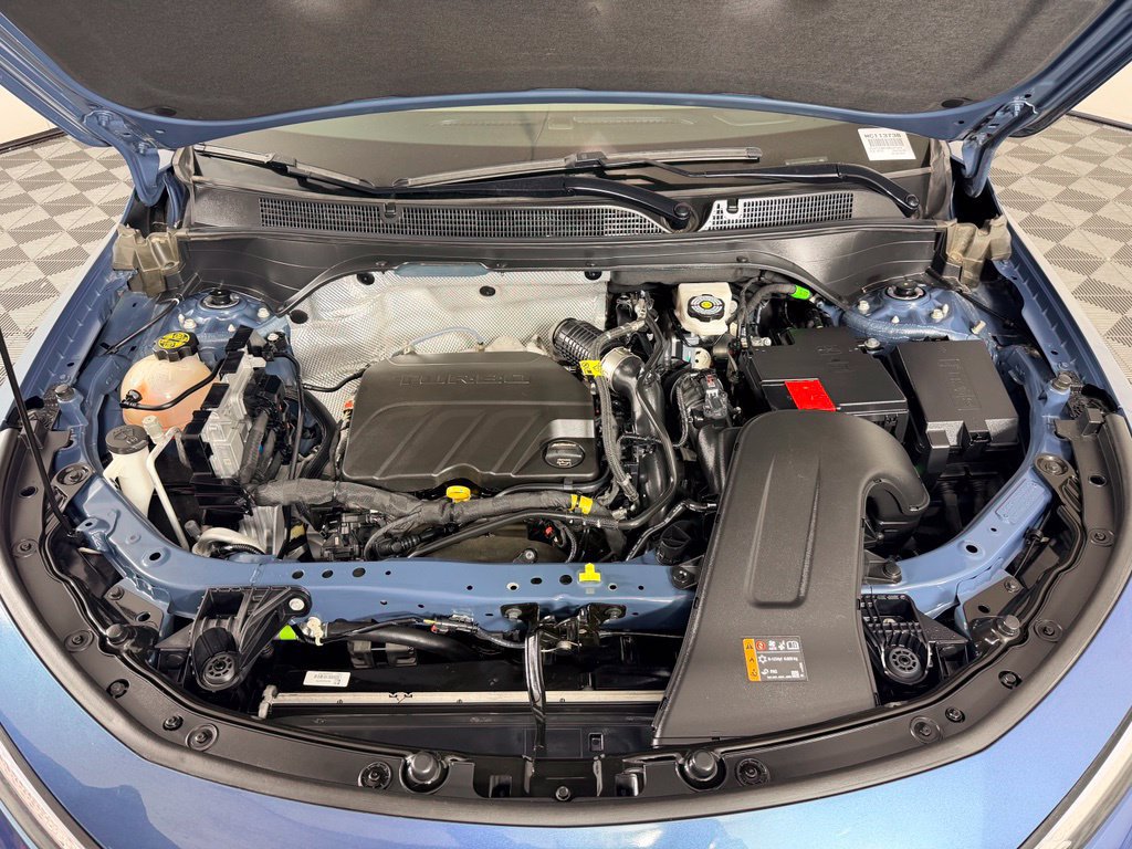 Used 2025 Buick Envista Avenir FWD image 45