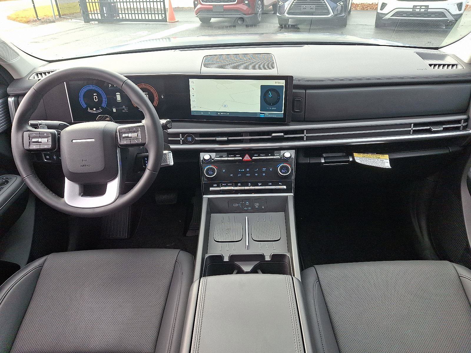 Used 2025 Hyundai Santa Fe XRT image 12