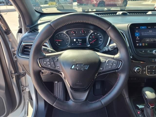 Certified 2022 Chevrolet Equinox RS w/ Infotainment Package FWD image 16