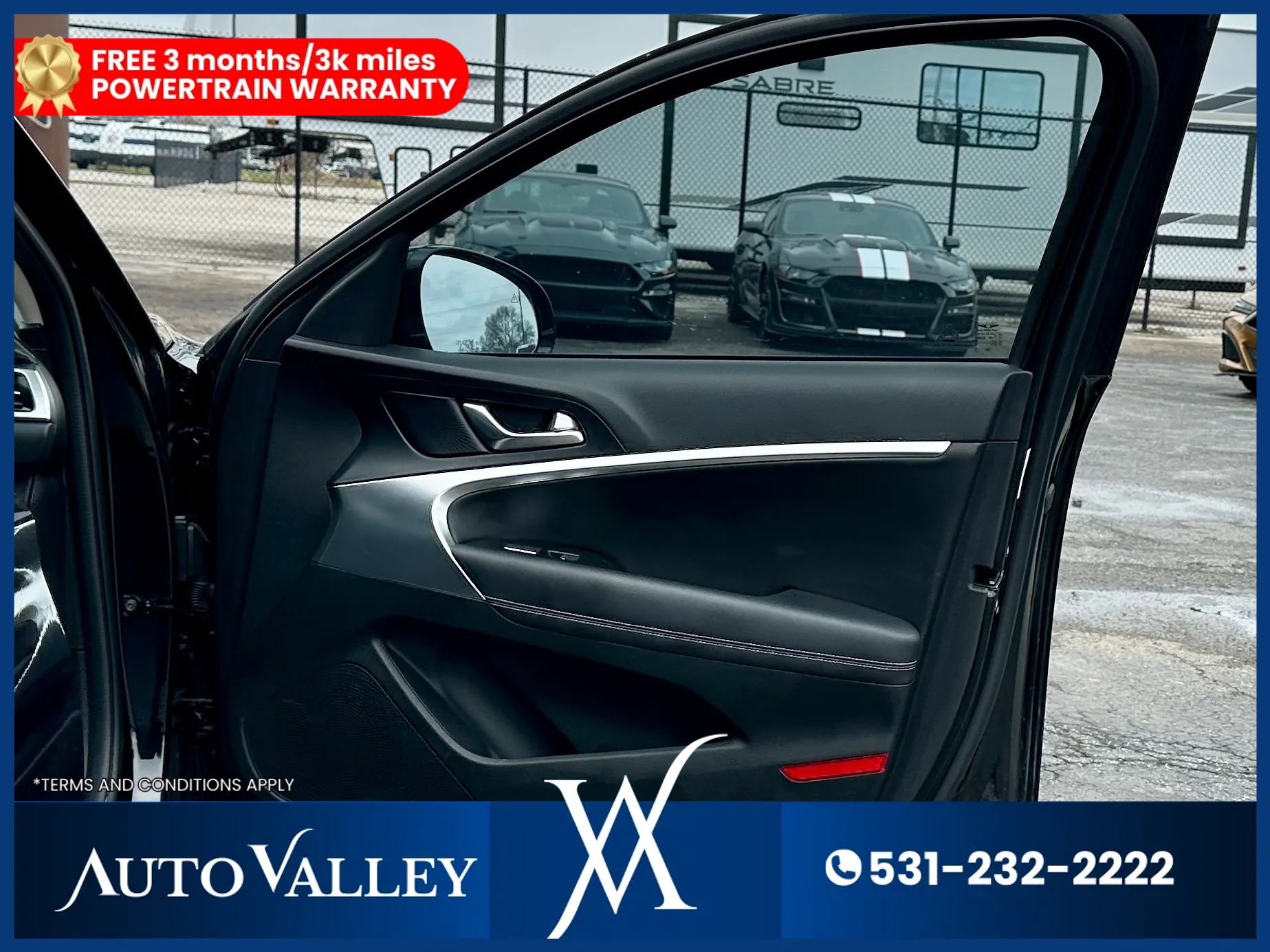 Used 2025 Genesis G70 2.5T RWD image 16